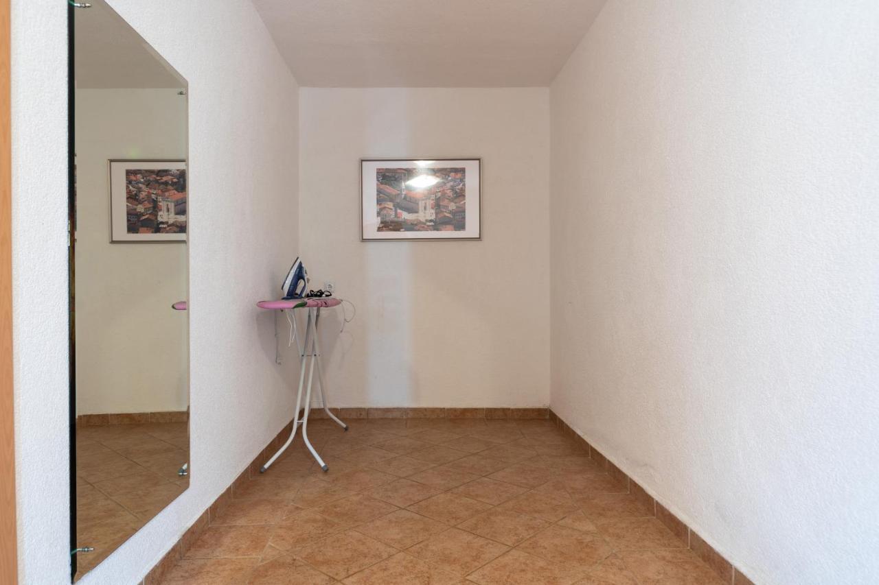 Apartments Oliva Poreč Buitenkant foto