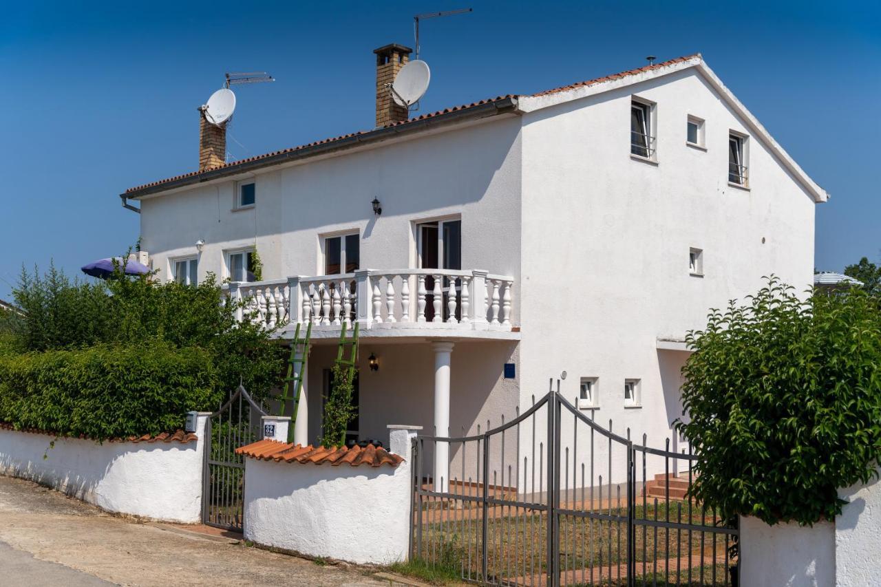 Apartments Oliva Poreč Buitenkant foto